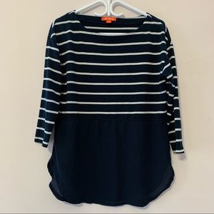 🧡3/$30 Joe Fresh Navy Blue Striped Top in Medium